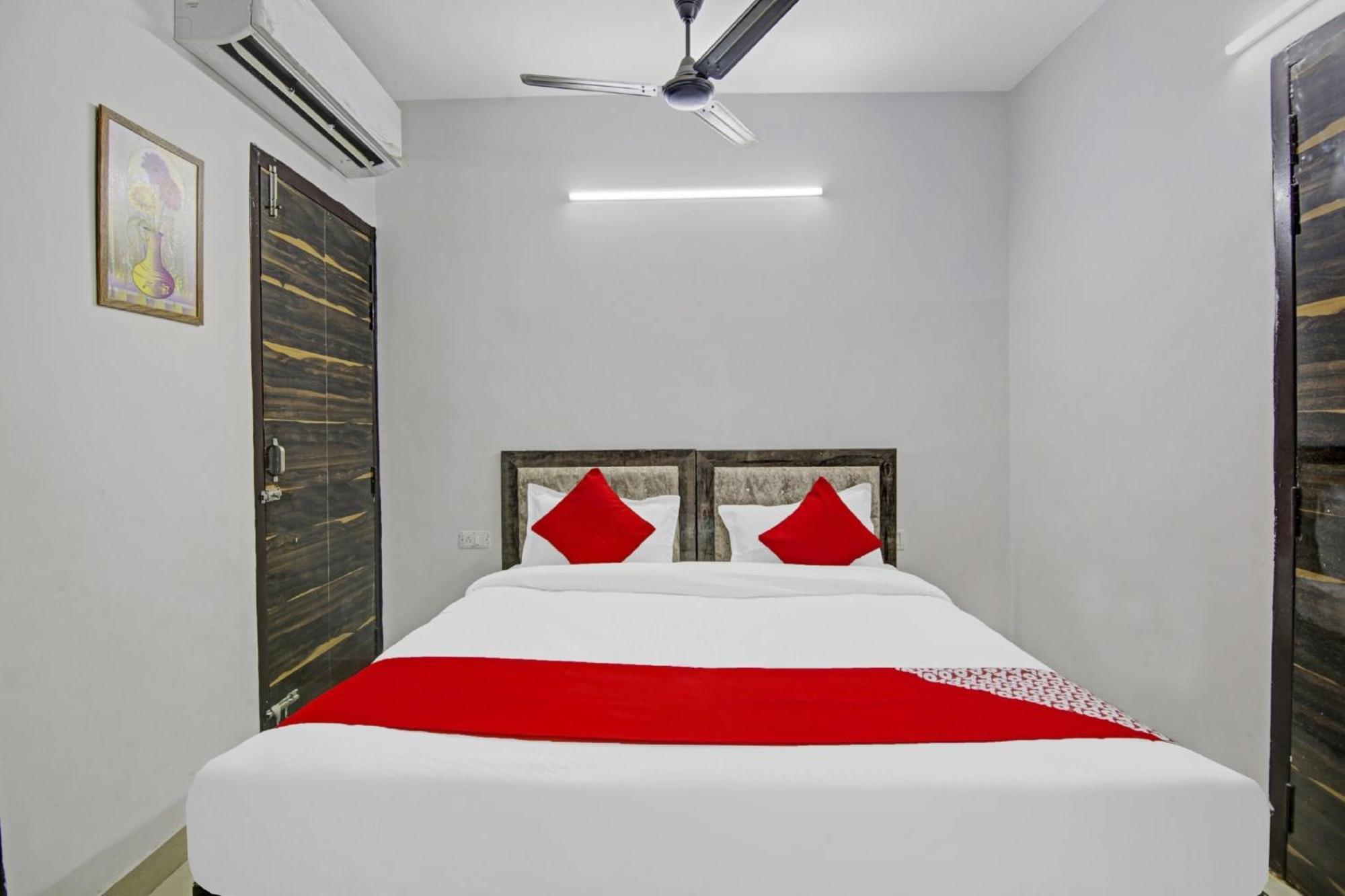 Hotel Green Olive 뉴델리 외부 사진
