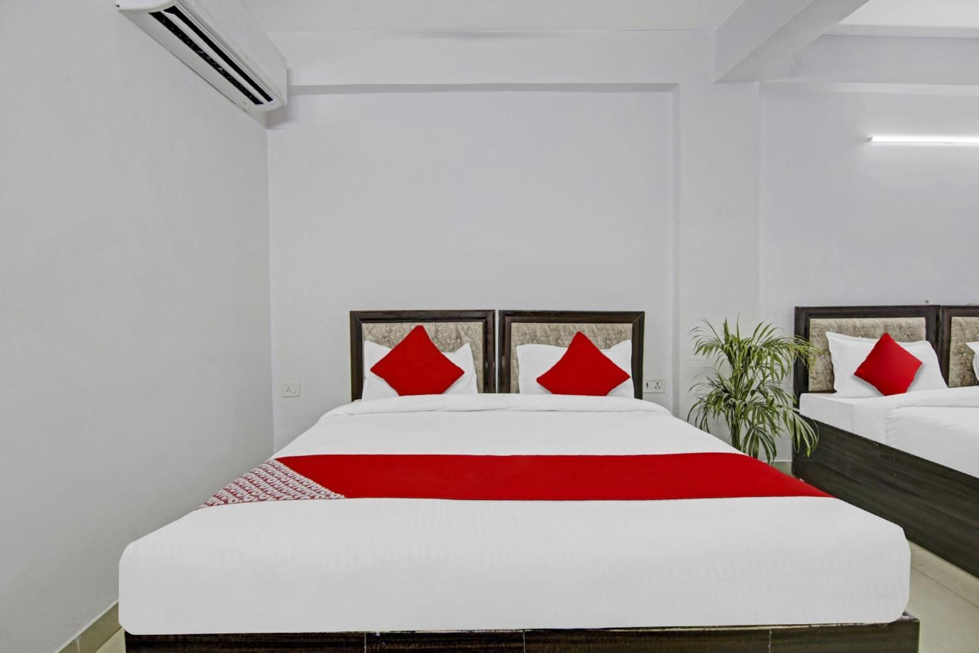 Hotel Green Olive 뉴델리 외부 사진
