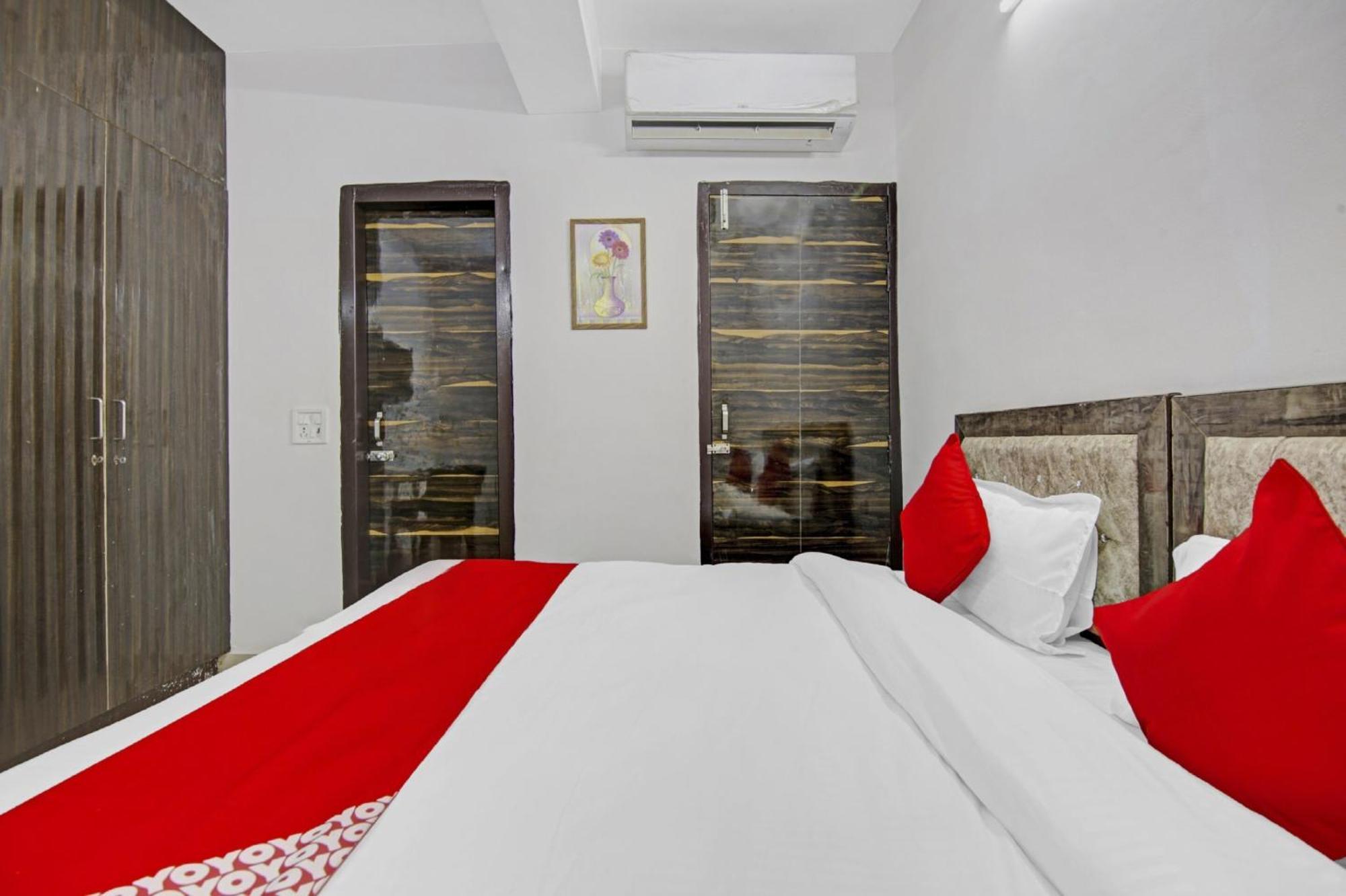 Hotel Green Olive 뉴델리 외부 사진