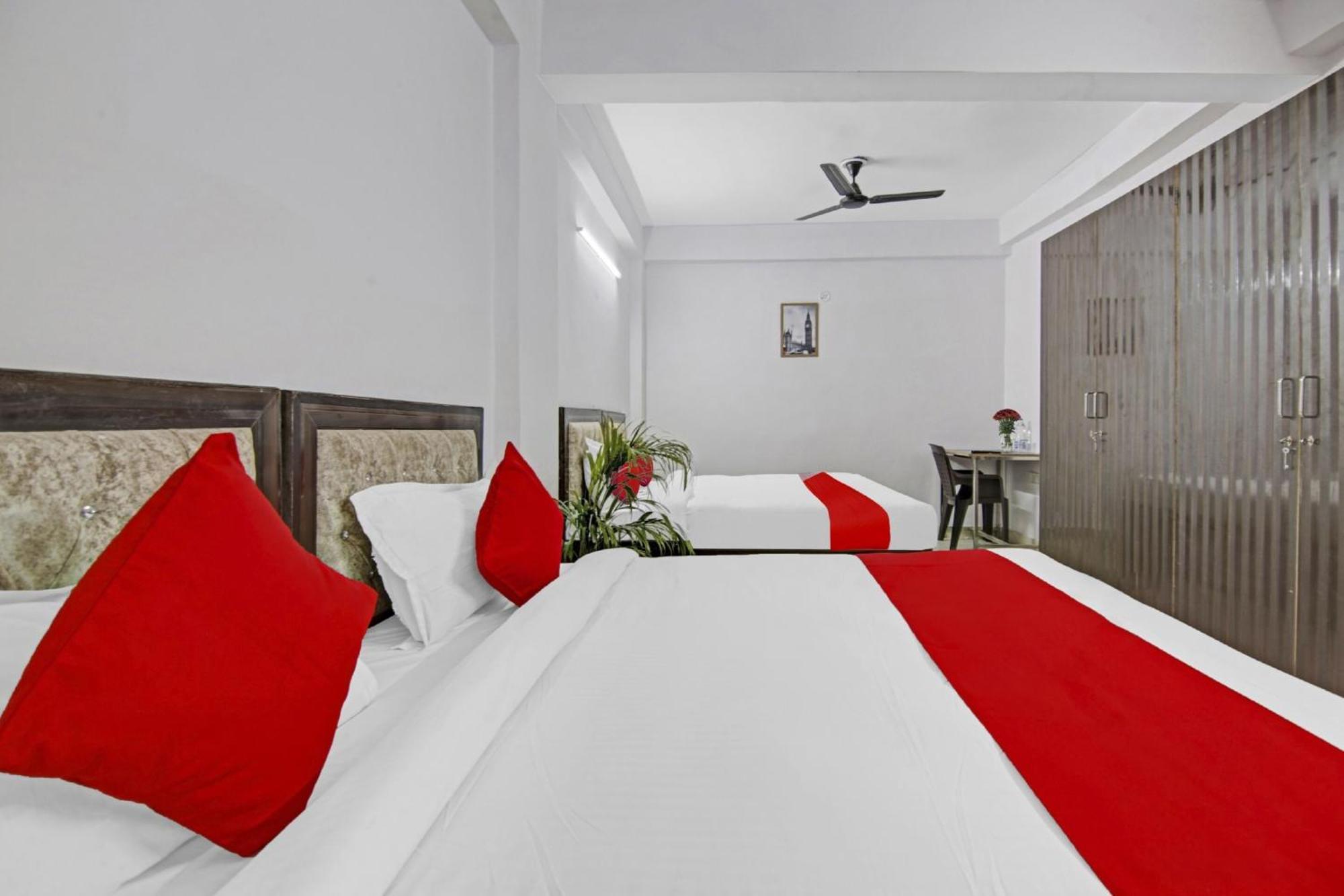 Hotel Green Olive 뉴델리 외부 사진